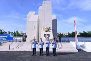 Danlanud Sultan Hasanuddin Hadiri Ziarah HUT Ke-80 TNI AU di TMP Panaikang