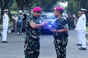 APEL KHUSUS DAN PEMBEKALAN, PANGKORMAR: “JAGA NAMA BESAR KORPS MARINIR”