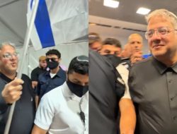 Olokan Menhan Israel ke Relawan GSF di Pelabuhan Ashdod, Ratusan Aktivis Dipaksa Berlutut dengan Tangan Terikat