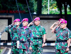 KADISSENLEK KORMAR PIMPIN UPACARA PENAIKAN BENDERA DI MAKO KORMAR