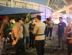 Polisi Amankan 8 Orang dalam Operasi Cipta Kondisi di Jakarta Pusat