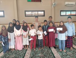 Rabu Berkah Kapolsek Bekasi Barat Berikan Santunan Kepada Anak Yatim di Kotabaru