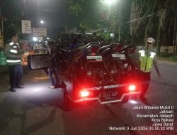 Polsek Jatiasih Intensifkan Razia Stasioner dan Patroli Wilayah, Antisipasi Gangguan Kamtibmas (Kejahatan Jalanan) Untuk Ciptakan Situasi Yang Aman dan Kondusif