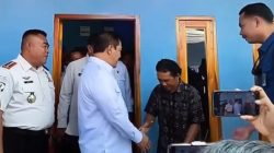 Menteri Agus Apreasi Warga Binaan Lapas Warungkiara Renovasi Rumah Tak Layak Huni