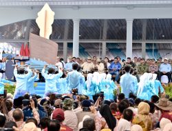 Panglima TNI Dampingi Presiden RI Hadiri Puncak PENAS Petani dan Nelayan XVII Tahun 2026 di Gorontalo