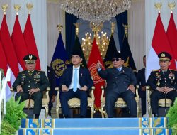 Panglima TNI Hadiri Upacara Prasetya Perwira (Praspa) TNI dan Polri Tahun 2026 di Istana Negara
