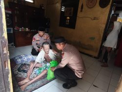 Jaga Jakarta On The Spot Kapolsek Bekasi Barat Tunjukkan Kepedulian, Kunjungi Warga Sakit dan Lansia di Jakasampurna