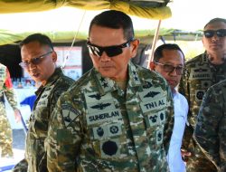 UJI FUNGSI AMUNISI 122 MM PERKUAT KESIAPAN TEMPUR KORPS MARINIR