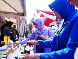 Waketum Dharma Pertiwi Buka Bazar TNI, Semarakkan HUT ke-81 TNI