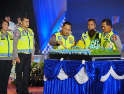 Kapolri Luncurkan STNK Digital dan Pembayaran Tilang Terintegrasi