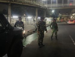 Koramil 02/Matraman Bersama Komduk Gelar Patroli Siskamling, Perkuat Kamtibmas di Wilayah Binaan