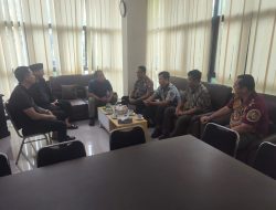 Polisi Bersama Masyarakat, Kapolsek Bekasi Barat Kunjungi Camat, Perkuat Sinergitas 3 Pilar